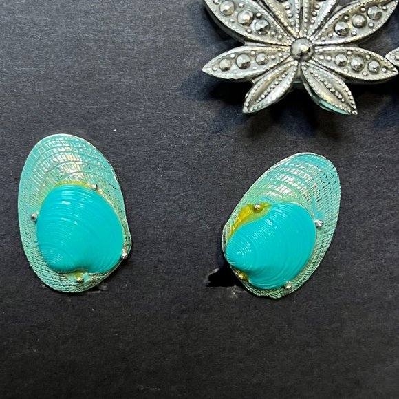 Vintage Lot Of 5 Silver Tone Clip On Earrings (3562) - Picture 5 of 7